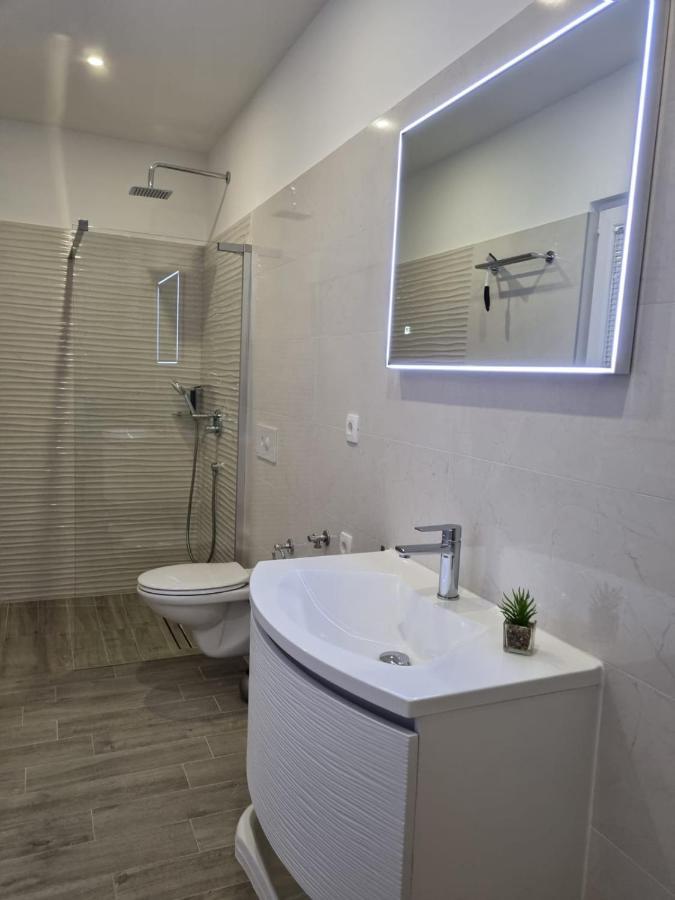 Angel Wing Apartmant Duce Exterior photo
